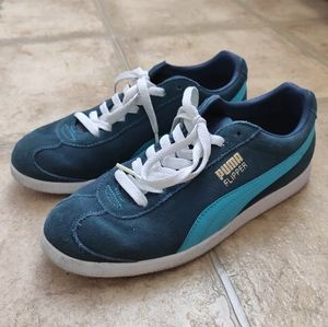 Women's Puma Blue Flipper Suede Sneakers